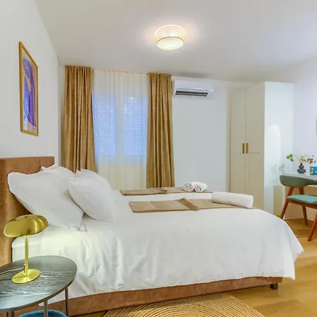 West View * 斯普利特