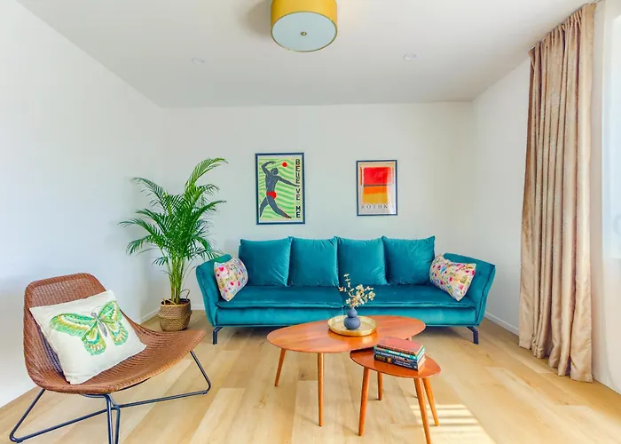 West View سبليت