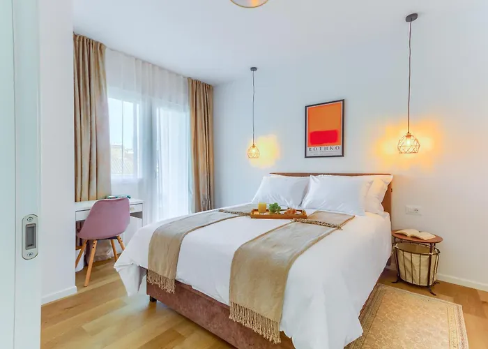 West View سبليت