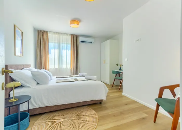 Apartman West View *